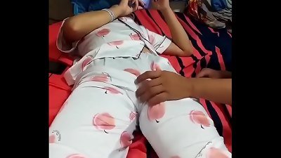 Telugu aunty hump with middle East 88759 naked 33185